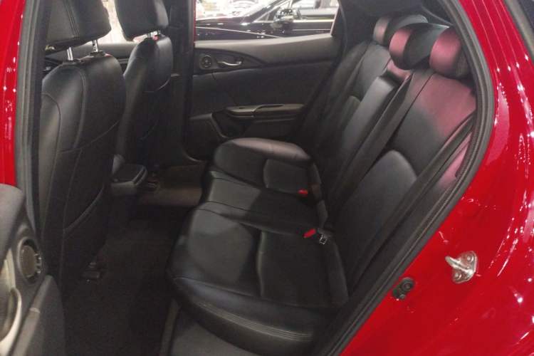 Used Honda Civic 2021 HATCHBACK 220TURBO CVT New Trendsetter