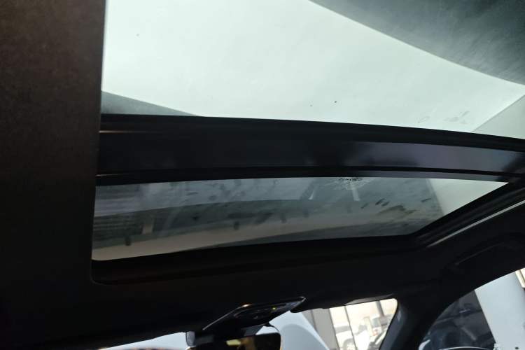 Used Lynk & Co 03 2022 2.0TD DCT JingPro
