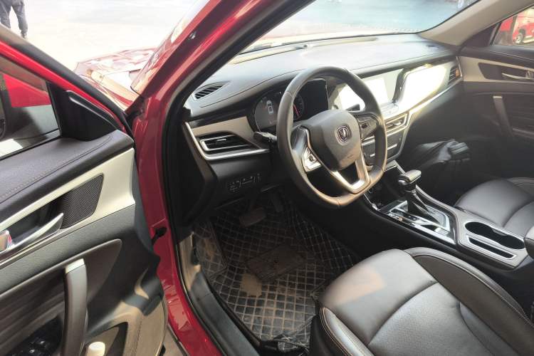 Used Changan CS35PLUS 2018 1.6L Automatic Smart Connect Version China V Standard