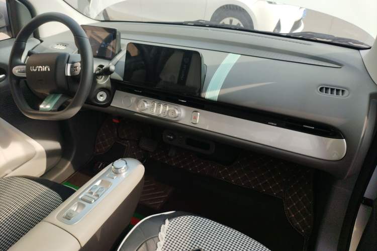 Used  Lumin 2025 205 km Xiangqin Version
