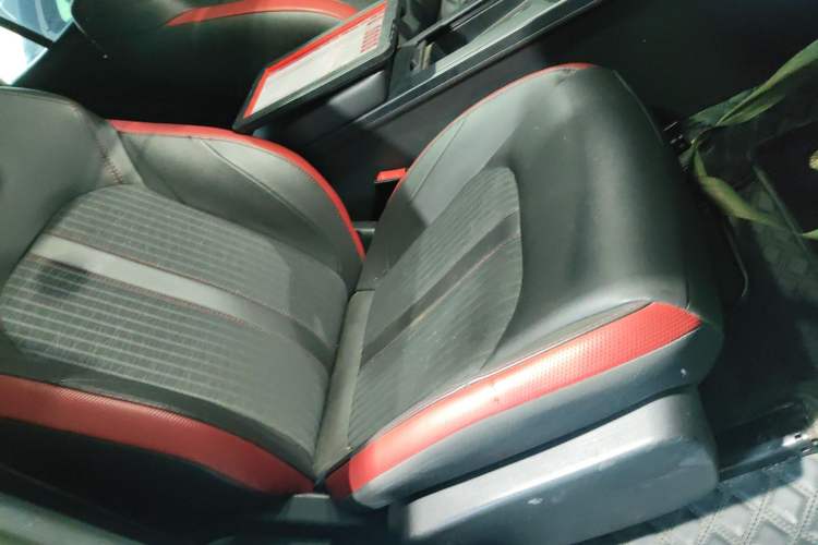 Used Dongfeng Aeolus Yixuan 2021 230T Automatic ZuiFeng Edition
