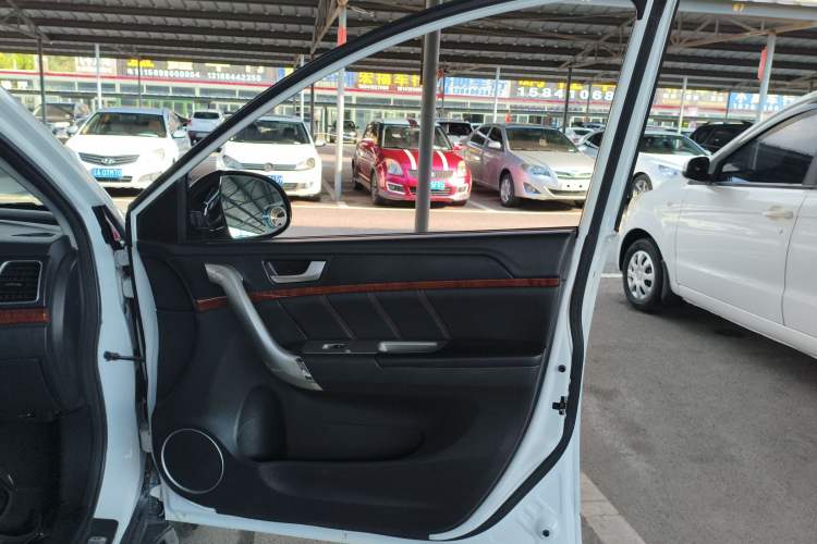 Used Haval H6 2017 Red-Label Sport Edition 1.5T Manual Two-Wheel Drive Elite Model
