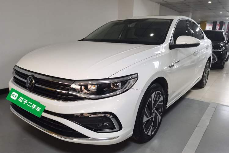 Used Volkswagen Bora 2023 300TSI DSG Prestige Edition