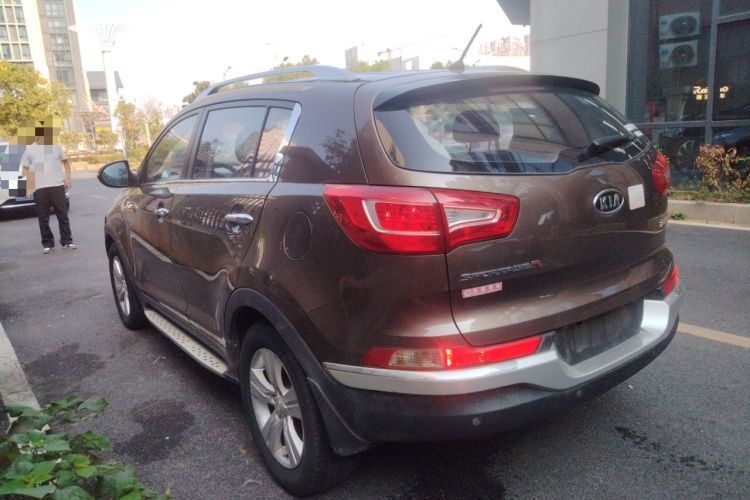 Used Kia Sportage R 2014 2.0L Automatic Two-Wheel Drive GLS Trim
