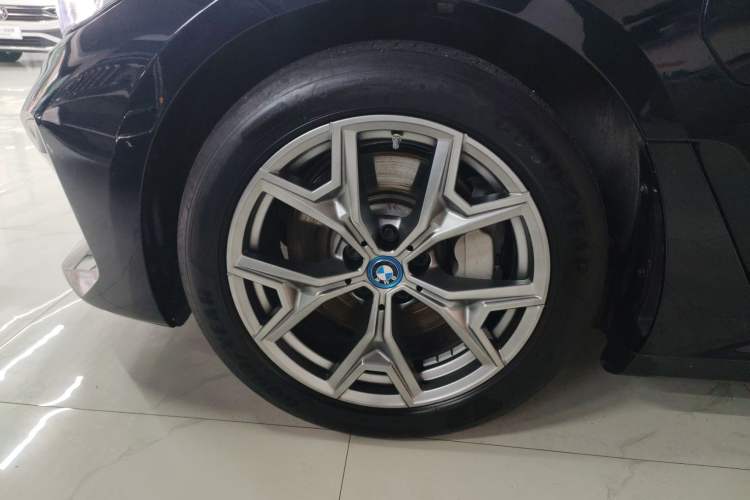 Used BMW i3 2024 eDrive 35 L