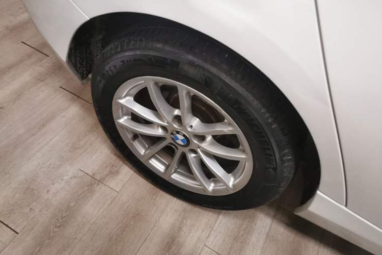 Used BMW 1 Series 2013 Facelifted 118i Leading Edition