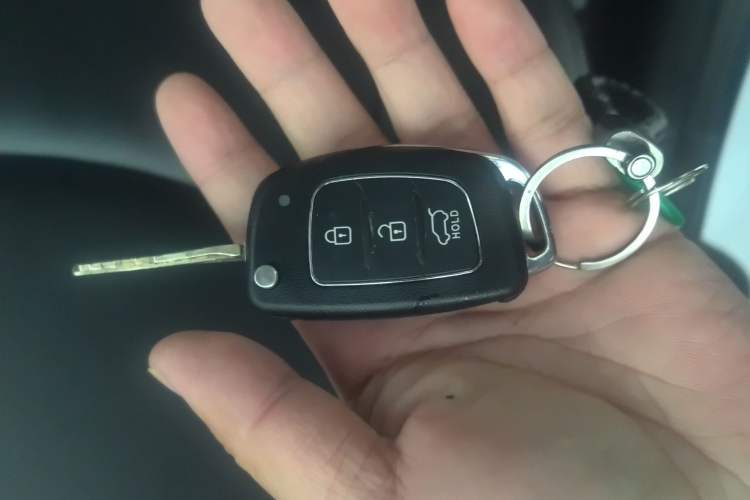 Used Hyundai Elantra 2016 1.6L Automatic Smart Version