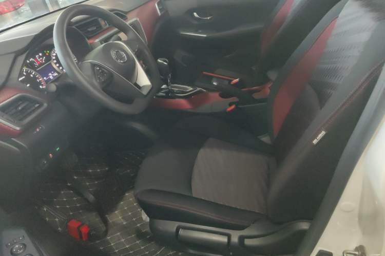 Used Nissan Lannia 2016 1.6L CVT Smart Cool Edition
