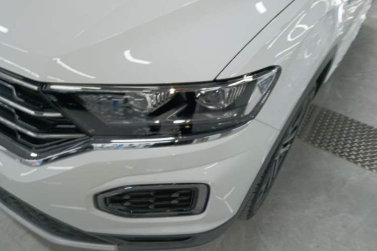 Used Volkswagen T-ROC 2021 280TSI DSG Two-Wheel Drive Comfort Connect Edition
