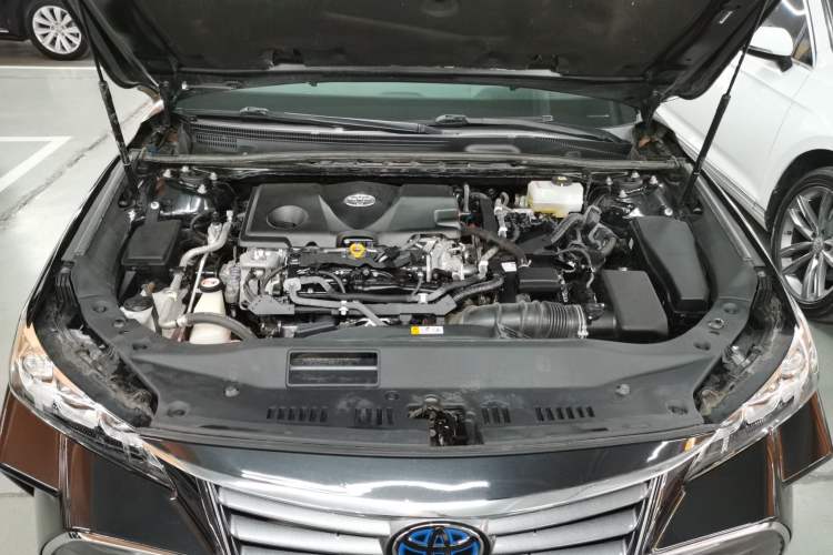 Used Toyota Avalon 2019 Dual-Engine 2.5L Luxury Edition China VI Standard

