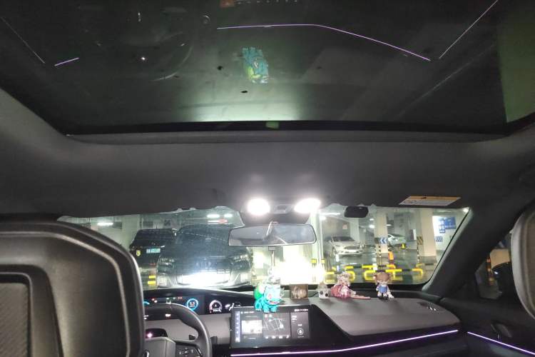 Used Changan UNI-V 2022 1.5T Prestige Version