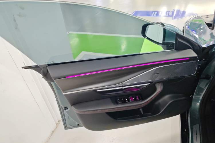 Used XPeng P7 2023 P7i 702 Pro
