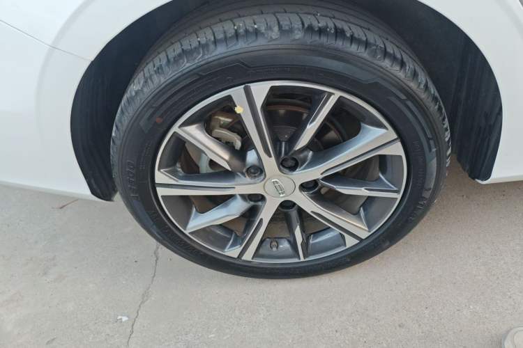 Used Geely Auto Emgrand 2023 4th Generation Champion Edition 1.5L CVT Flagship Model