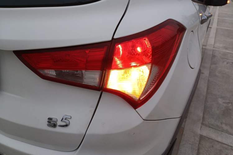 Used Haima S5 2016 1.5T CVT Enjoyment Edition
