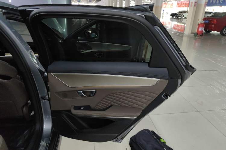 Used BYD Han 2023 DM-i Champion Edition 121KM Prestige Model
