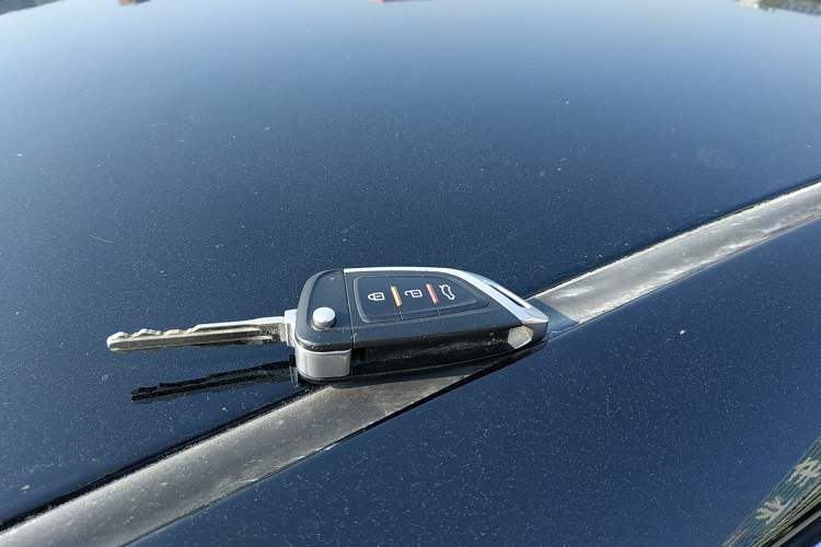 Used Toyota Camry 2013 200E Classic Elite Edition
