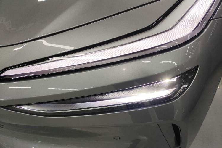 Used ONVO L60 2024 60 kWh Rear-Drive Version
