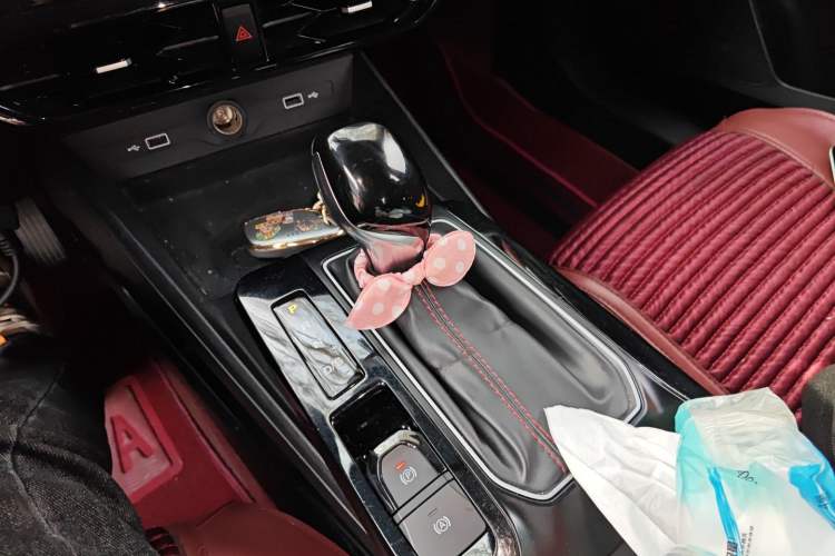 Used MG 5 2021 180 DVVT CVT Youth Luxury Edition
