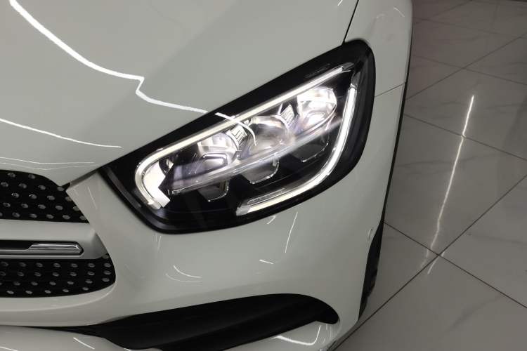 Used Mercedes-Benz GLC 2022 Facelift GLC 260 L 4MATIC Luxury Edition
