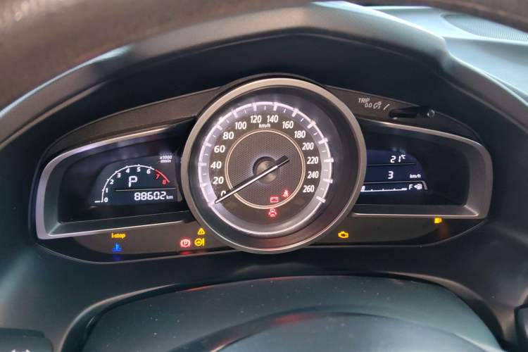 Used Mazda CX-4 2016 2.0L Automatic 2WD Blue Sky Dynamic Edition