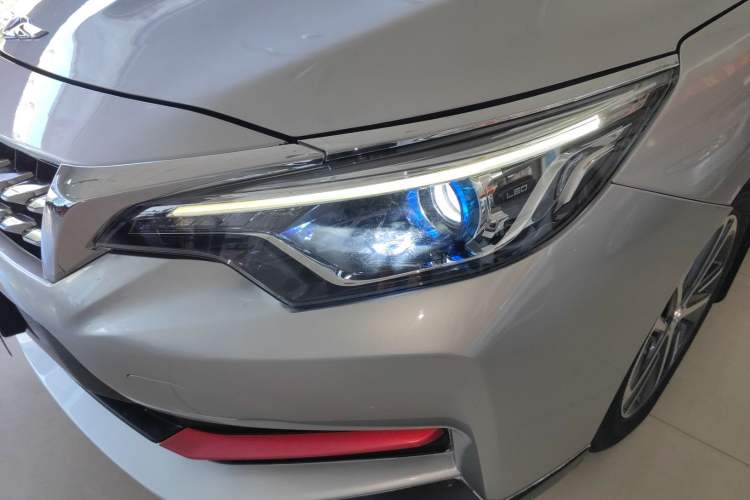 Used Venucia D60 2019 100 000 Honor 1.6L XL CVT Chenku Edition China VI Standard
