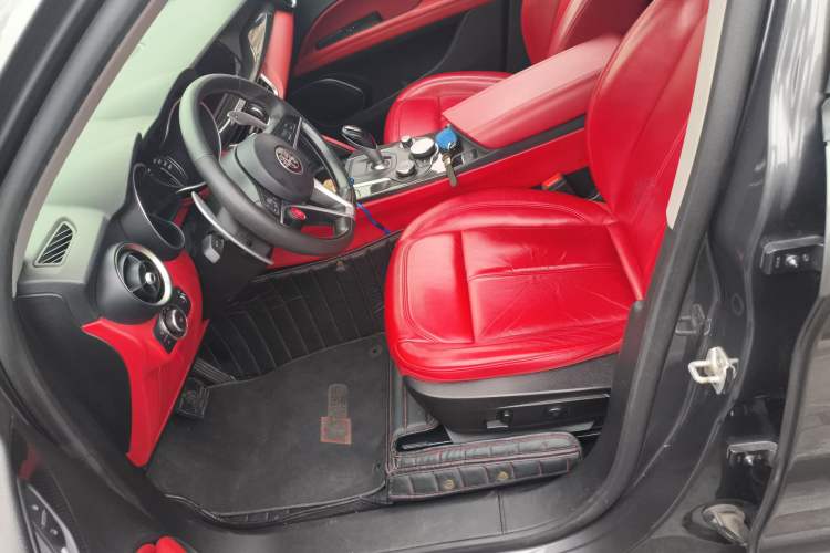 Used Alfa Romeo Stelvio 2017 2.0T 280HP Luxury Edition