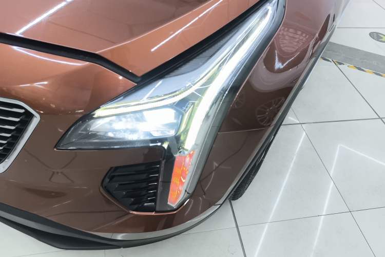 Used Cadillac XT4 2018 28T Two-Wheel Drive Tech Version
