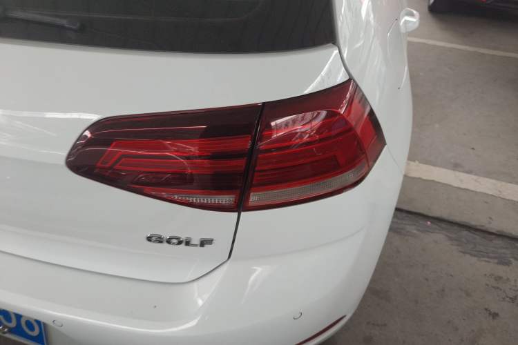 Used Volkswagen Golf 2019 200TSI DSG Comfort Version China VI Standard
