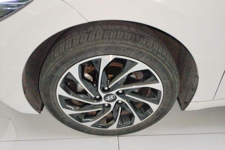 Used Hyundai Elantra 2020 1.5L CVT Smart & Stylish – Elite Version
