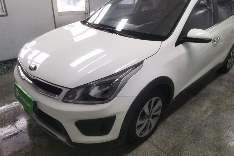 Used Kia KX Cross 2017 1.4L AT GLS