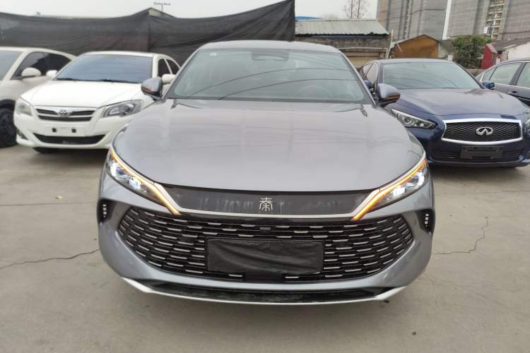 Used BYD Qin L 2025 DM-i Smart Drive 120KM Superior Model
