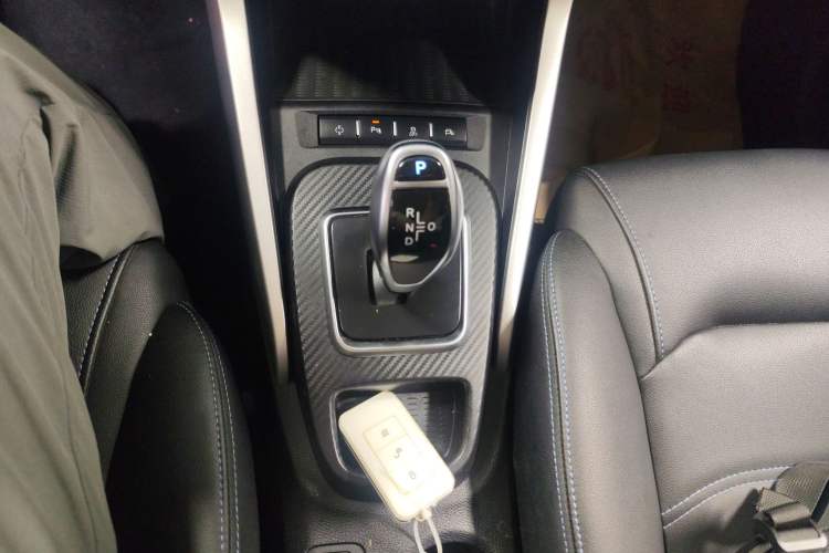 Used BYD Yuan New Energy 2018 EV360 Smart Connected Cool Model
