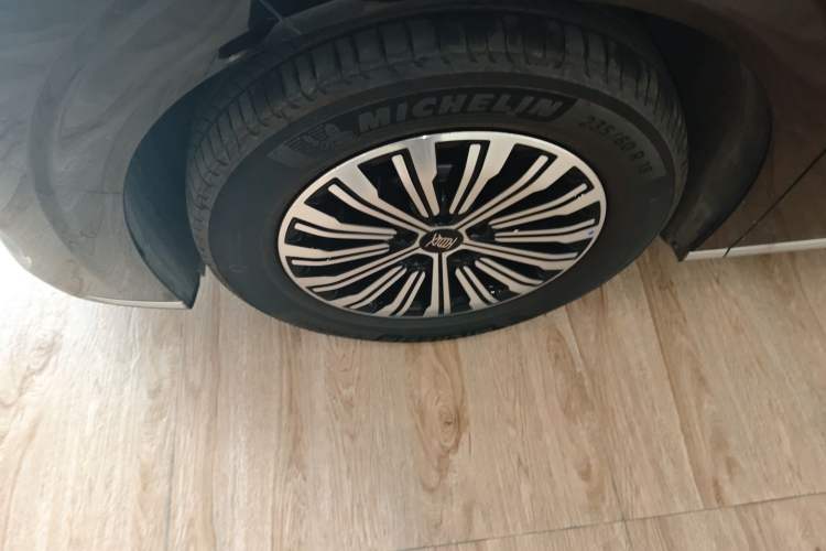 Used BYD Xia 2025 DM-i 1.5T 180km Beyond Edition
