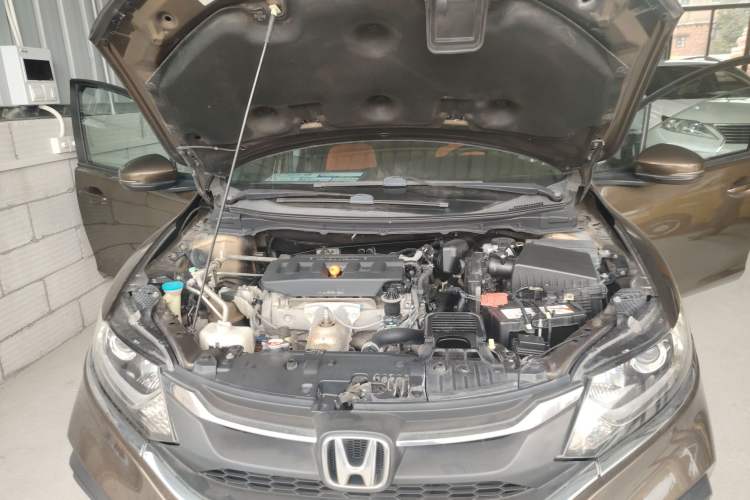 Used Honda Jade 2017 1.8L Automatic Classic Edition 5 seats