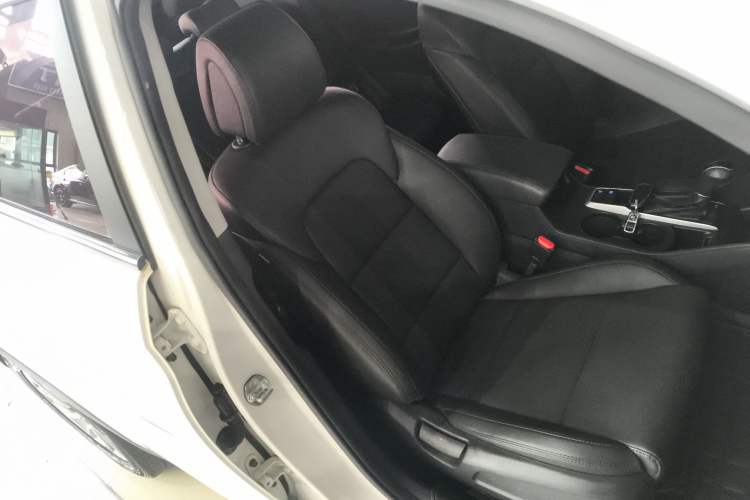 Used Hyundai Tucson 2015 1.6T Dual-Clutch Two-Wheel-Drive Smart Model
