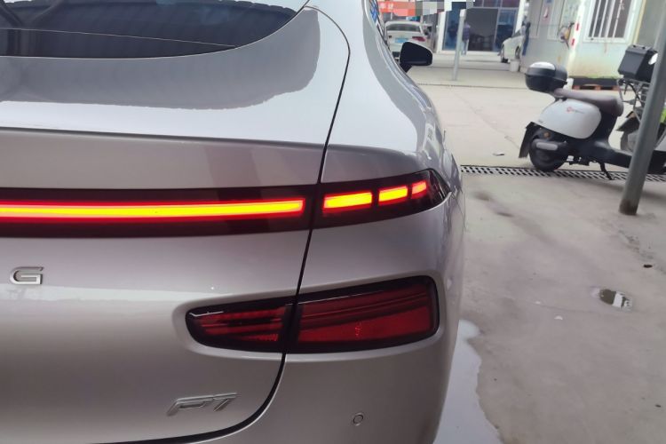 Used XPeng P7 2023 P7i 702 Pro