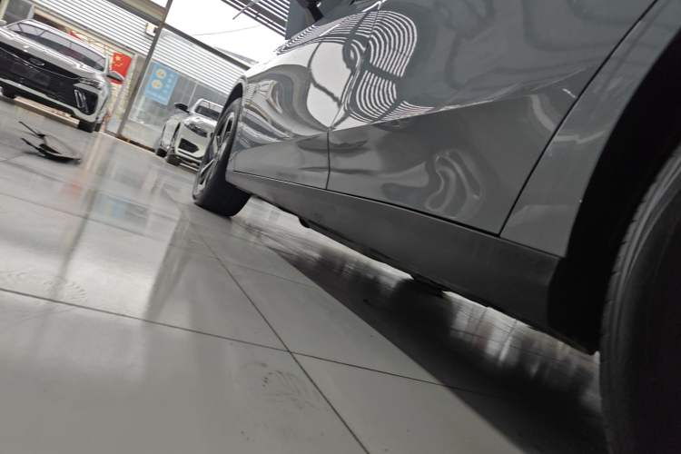 Used  L6 2023 125km PLUS
