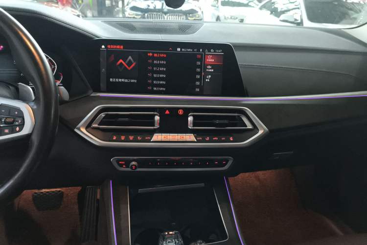 Used BMW X5 2022 xDrive40i Luxury Edition M Sport Package