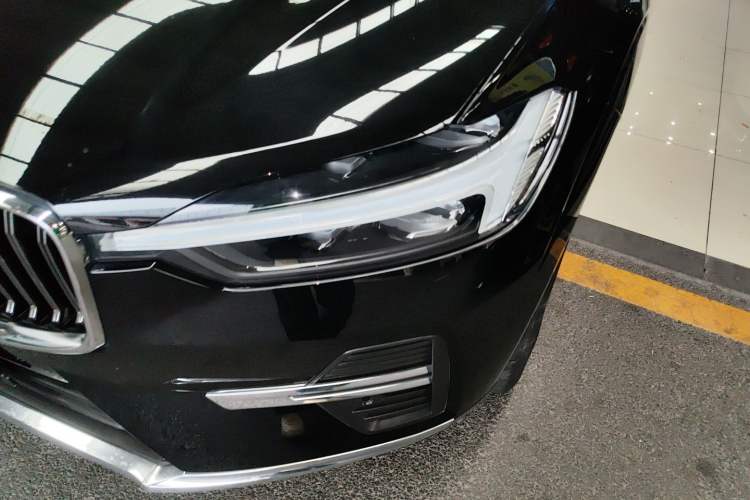 Used Volvo XC60 2022 B5 4x4 Zhiyi Luxury Edition
