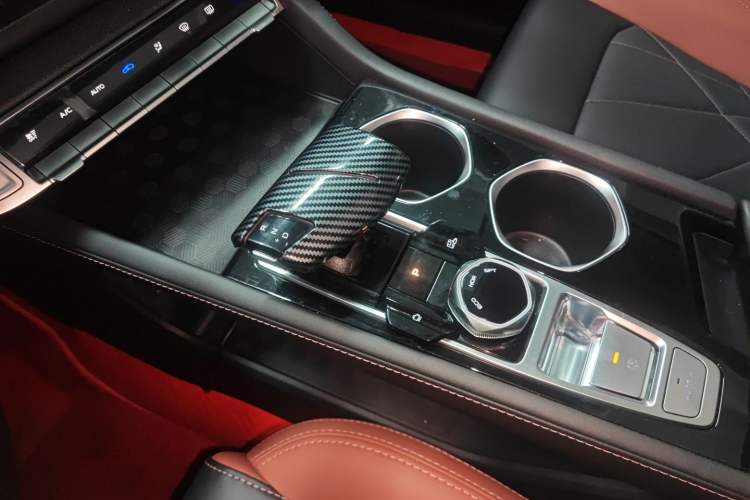 Used Changan Eado 2023 Changan Edition PLUS Blue Whale NE 1.4T GDI DCT Prestige Version