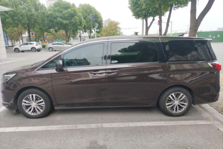 Used Buick GL8 2020 ES Land Cruiser 653T Comfort Edition
