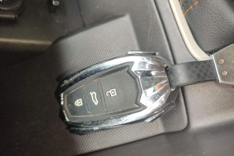 Used Dongfeng Aeolus Yixuan 2023 Mach Edition 1.5L Automatic Chasing Wind Version
