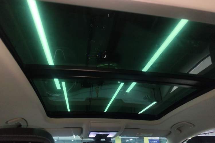 Used Volkswagen Passat 2024 330TSI Starry Elite Edition
