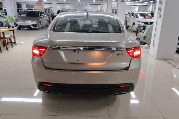 Used Geely Auto Emgrand GT 2015 2.4L Comfort Model