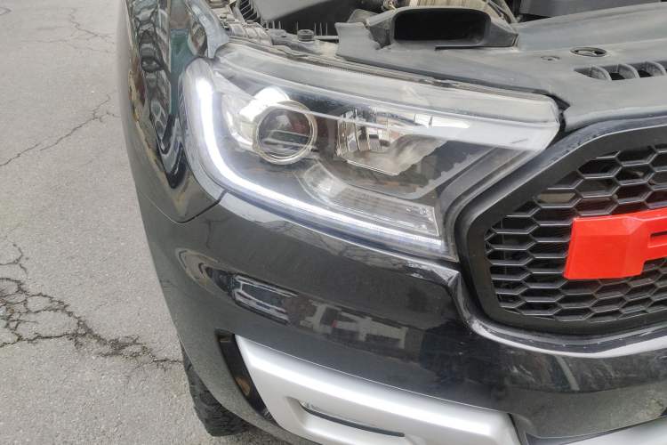 Used Ford Everest 2016 2.0T Gasoline Automatic 4x4 Elite Edition
