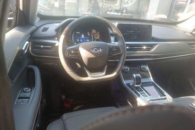 Used Chery Tiggo 8 2024 Honor Edition 230TCI Automatic Excellence Version 7 Seats
