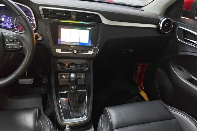 Used MG ZS 2018 1.5L Automatic Luxury Edition China V Standard
