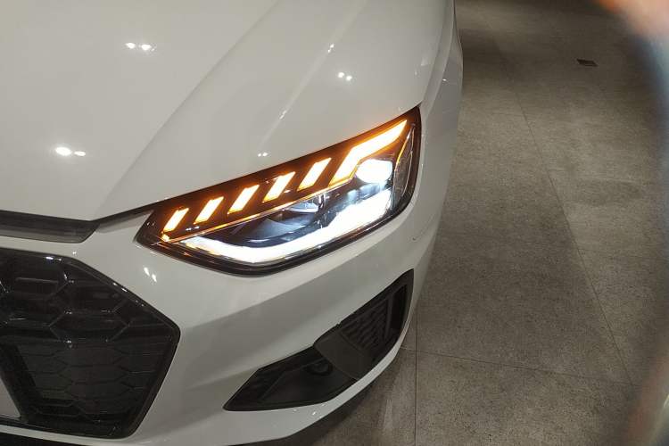 Used Audi A4L 2024 40 TFSI Luxury Dynamic Edition