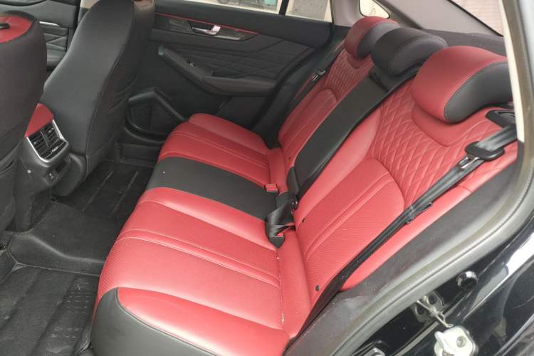 Used Dongfeng Aeolus Yixuan MAX 2021 1.5T Ultra-Stylish Trendsetter Edition