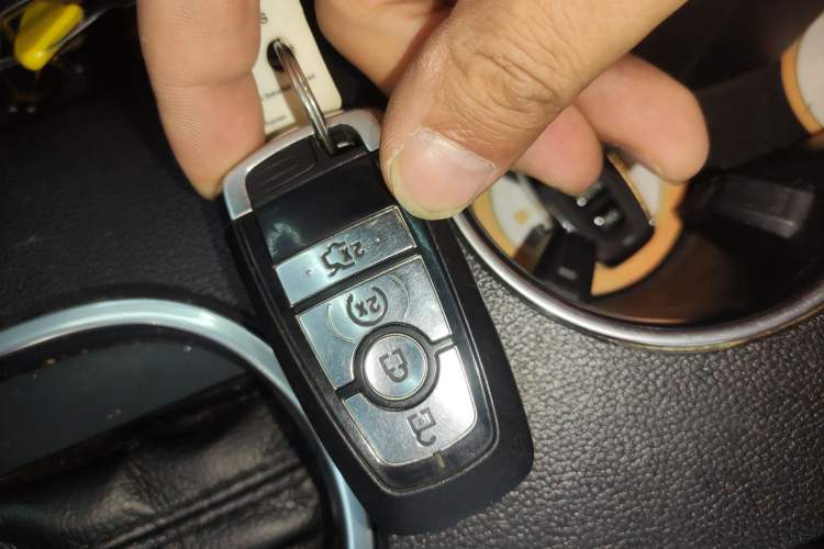 Used Ford Mustang 2019 2.3L EcoBoost
